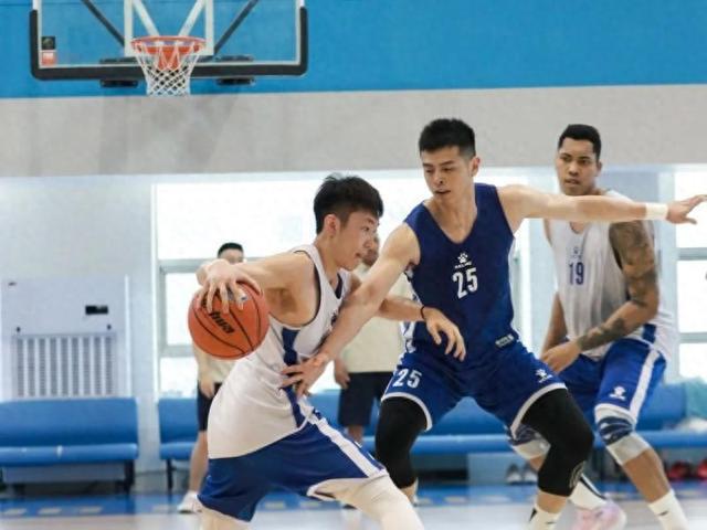 关注｜北京男篮全运预赛阵容内线人多外线吃紧