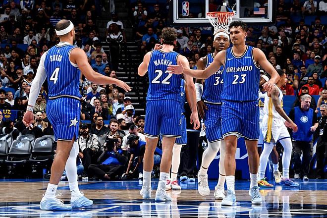 面对勇士继续强势发挥,魔术锋线新星已经是一名可靠的3D球员了?