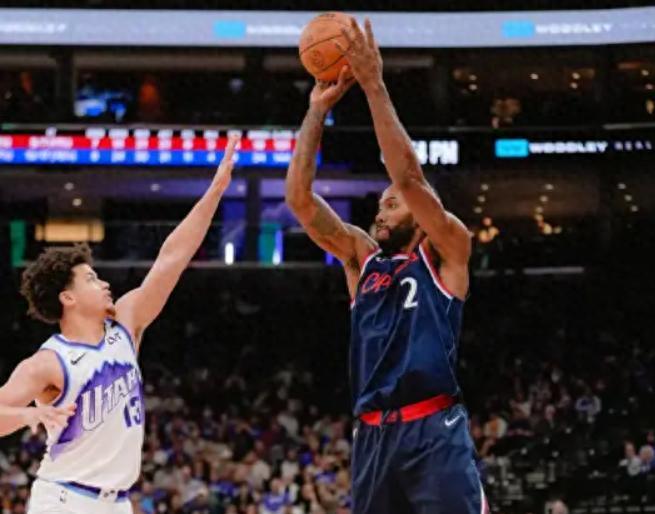 一战梦碎！又是休赛季总冠军？揭幕战狂输21分，快船沉了？