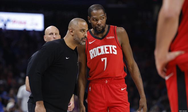 火箭胜雄鹿，杜兰特关键表现，探花英雄救场...