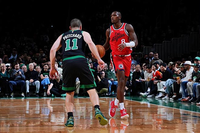 最近5场三分14中3，后场大闸已经严重影响到了快船的整体竞争力？...