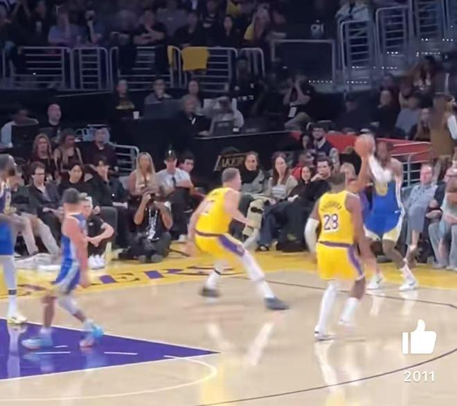 揭幕战的库明加，成了勇士的“戈登”