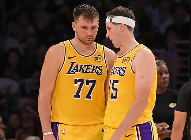 经典湖三崩！第三节被轰23-9高潮输球 东契奇43分创神迹却难救主