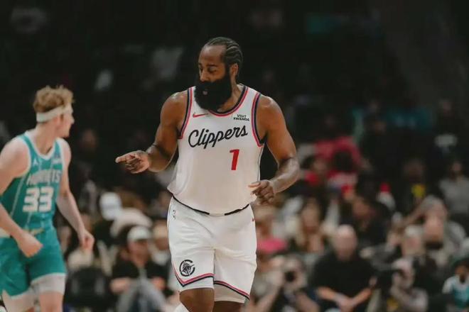 哈登狂轰55分!他是被快船逼的!