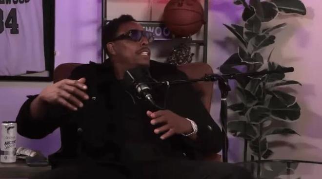 皮爾斯認為勇士應該找庫里和格林談話，這艘破船還能繼續開嗎？