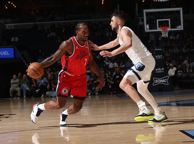 西部排名又变了：快船创NBA奇迹，火箭收大礼，2队排名互换...