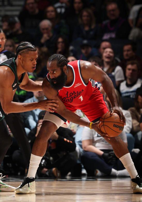 哈登34+5+6跻身NBA历史前十，华子梦游11中3，森林狼18分逆转快船