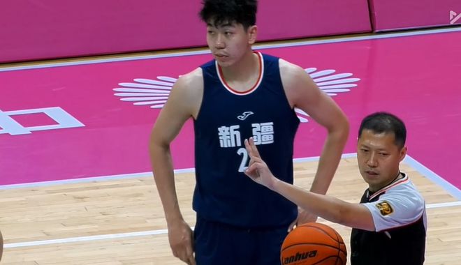 終于贏了！河南斬獲第一勝，新疆5連敗收官，青島核心爆發(fā)砍25+4