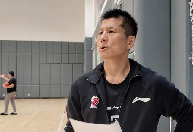 有好戏看了！山东男篮青年军首秀遭遇辽宁队，该不会再爆发冲突吧