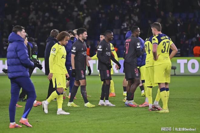 瘋狂之夜！上演帽子戲法，衛(wèi)冕冠軍一戰(zhàn)刷爆歐冠神跡