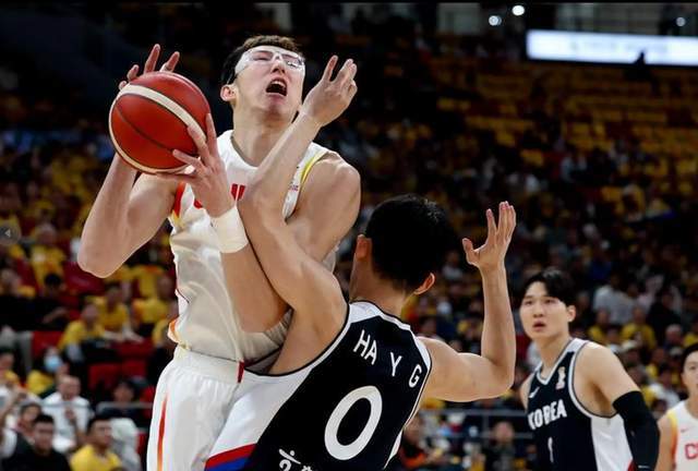 中国男篮为何输给韩国？看看媒体人怎么说，广东记者给出3点原因