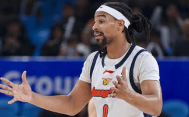 广东胜同曦!徐杰伤退,小胡+2小外狂铁,张文逸奇兵,郭昊文42分