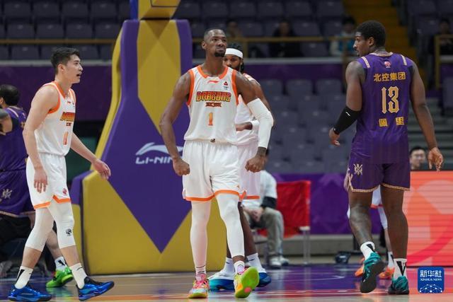 CBA常規(guī)賽：北京控股不敵江蘇肯帝亞