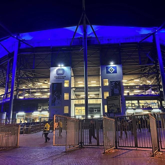 官方：漢堡對勒沃庫森的比賽因天氣原因取消，補賽日期待定