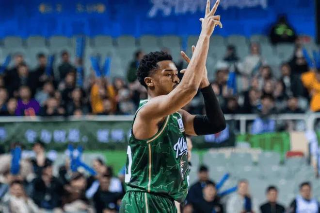 同曦狂勝深圳！新小外盤活全隊，郭昊文全能輸出，雙核驅動是真爽