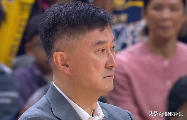 杜鋒：我們防守端被一步過上籃次數太多了，這個沒辦法解釋