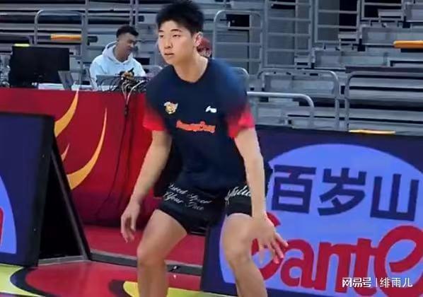 重磅！崔永熙終于上場(chǎng)了，這可是廣東隊(duì)的爭(zhēng)冠底牌！