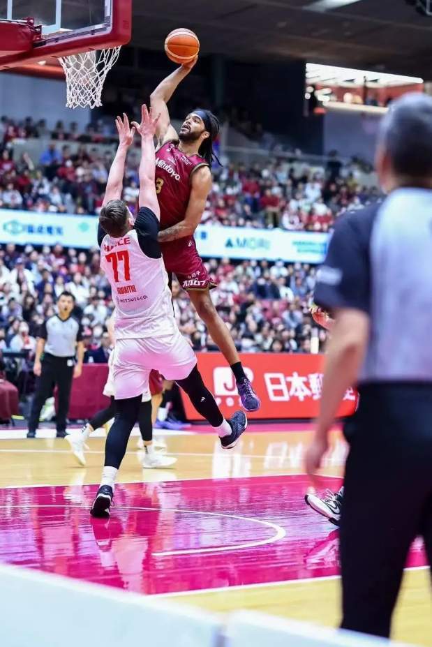 又要開盲盒！場均14.8分7.2板強人加盟傳統勁旅，首秀或對陣黑馬