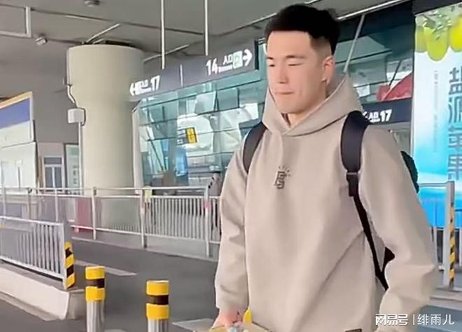 重磅！廣東隊緊急召回張文逸，杜鋒徹底不要防守了？