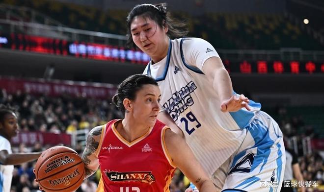 女籃一夜連出兩大冷門！衛(wèi)冕冠軍慘遭3連敗：張子宇4分1板創(chuàng)新低