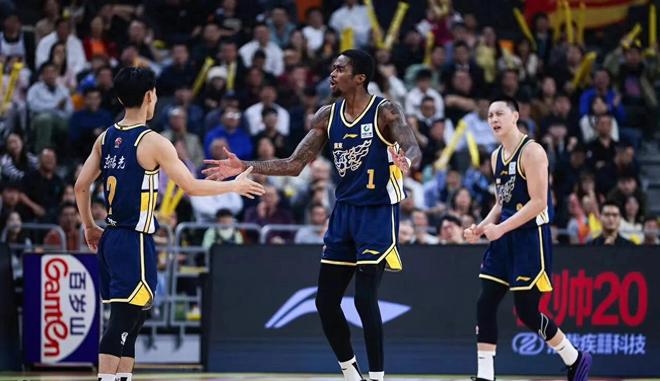 廣東宏遠好消息！麥考爾即將復出，已開始對抗訓練