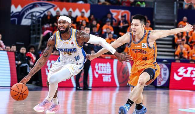 CCTV5直播！北京VS浙江勝負難料，四大主力缺陣，許利民恐遭2連敗