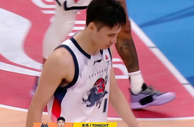 補強遇罰單：山東男籃第四外援到位難破局，鮑威爾轉正懸而未決！