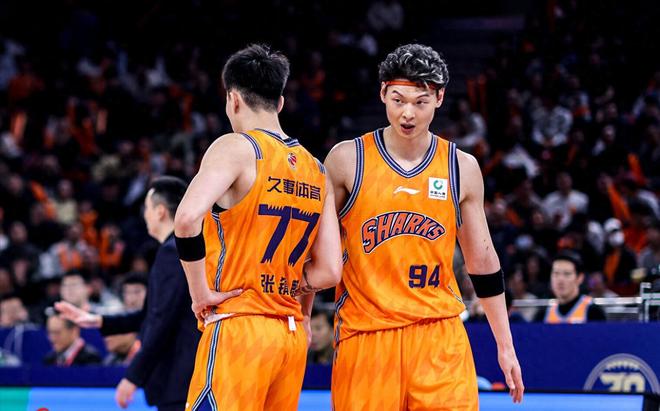 離不開周琦！北京水貨中鋒4中0，差點接班易建聯，頂薪還剩1年