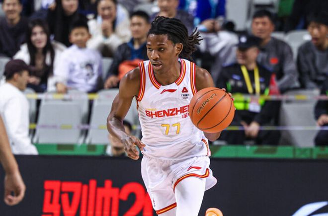 神劇情！史密斯43+7壓哨三分反絕殺深圳雙殺浙江 約克三分準絕殺