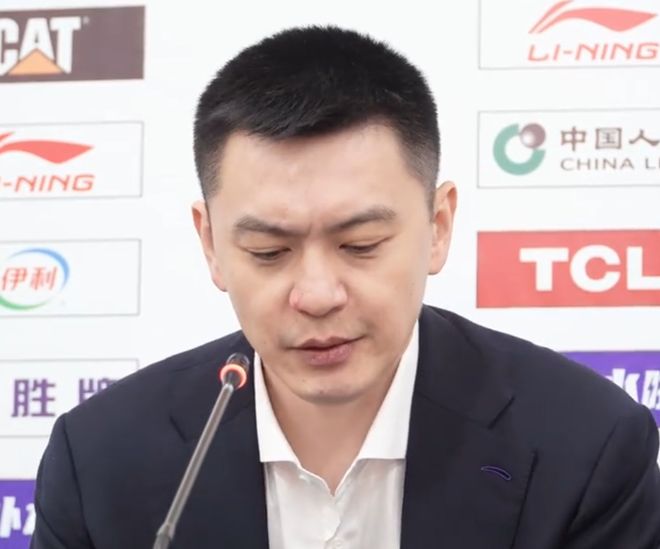 輸山西發布會！楊鳴滿意全隊，直指外援劣勢，趙繼偉不滿命中率！