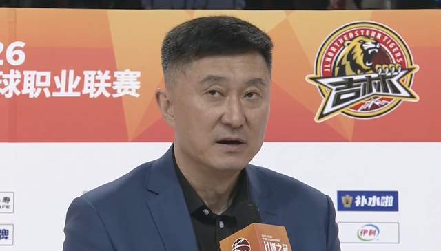 廣東21分大勝！強援怒砍42分7板8助，杜鋒卻難高興起來，有人傷退