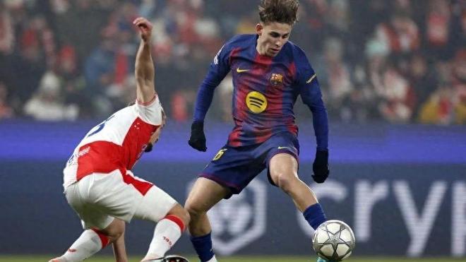 本賽季已參與20球！20歲中場炸裂崛起，成巴薩新核