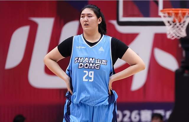 張子宇簽約山東高速女籃是巨大失誤，侯冰并不是知人善任的好教練