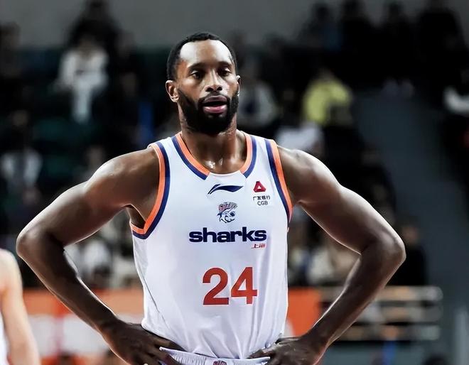 上海110-80戰勝福建 球員評價：弗格滿分，洛夫頓良好，10人及格