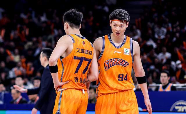 CCTV5直播！上海再戰浙江全力橫掃，弗格漸入佳境，盧偉全力沖第1