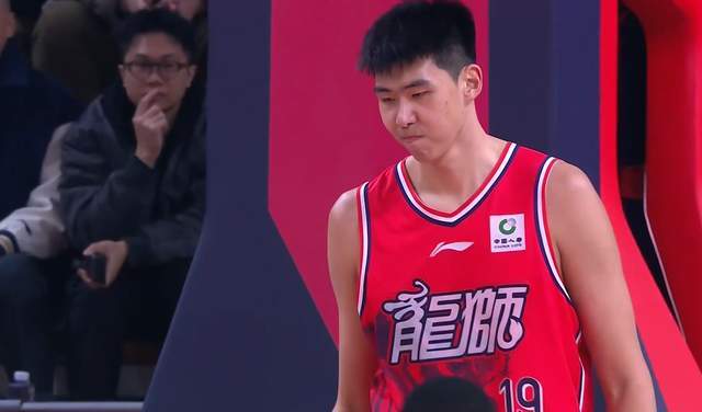 給點陽光就燦爛！徐昕轟下24分14板，統治加時賽，杜鋒又被打臉了