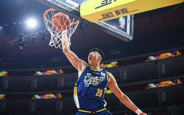 7投全中砍17分2帽！昔日狀元打成廣東本土第一內線，感謝杜鋒信任