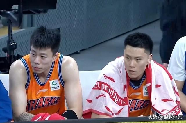 上海vs浙江前瞻：洛夫頓PK約克超級外援大戰 張鎮麟率隊沖擊連勝