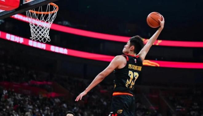 CBA最新排行榜：廣東掉落第3，遼籃4連敗暴跌至13，北京僅第7