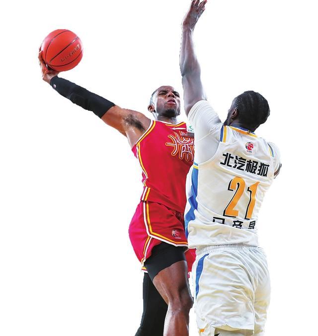 錯(cuò)失關(guān)鍵籃板球，山西男籃1分惜敗北京隊(duì)