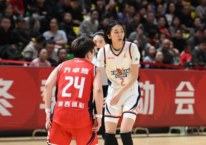又美又能打!中國女籃35歲美女國手閃耀:生娃歸來仍狠辣造六連勝