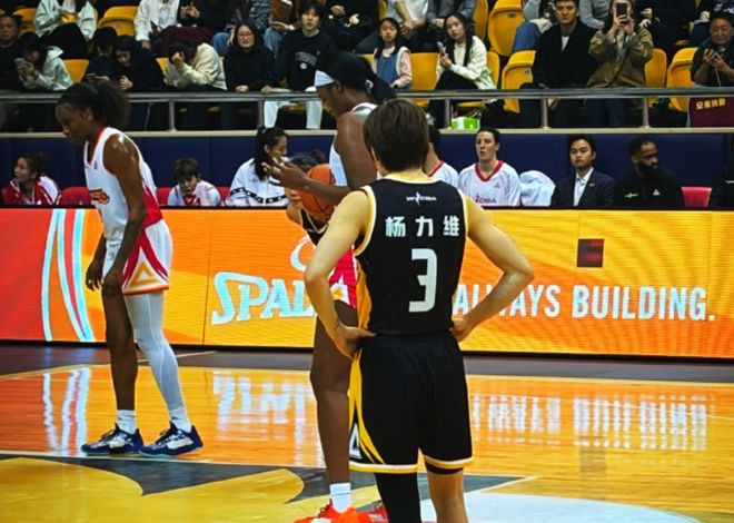 輸?shù)舭袷孜恢茫∞Z全隊最高分也回天乏術(shù)，楊力維盡力了