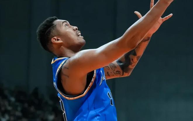 北京78-93天津 球員評價:3人優(yōu)秀,3人及格,4人低迷