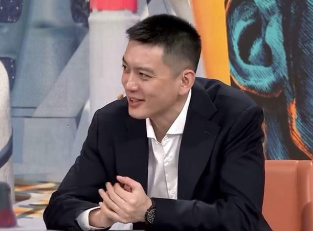 辭職后有何計劃？楊鳴：個人意愿先解說，邊學(xué)習(xí)邊等待工作機(jī)會