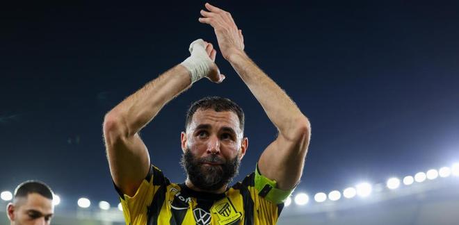 隊報:吉達聯合要求本澤馬大幅降薪,球員感到被欺騙拒絕出場