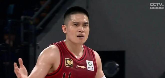 中国台北队不敌中国男篮!陈盈俊赛后遗憾发言,道出了输球的真相