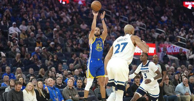 库里复出空砍39分兰德尔27+9 森林狼客场险胜勇士