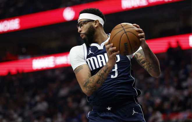 6战5胜!浓眉24+14独行侠险胜篮网 弗拉格22+8小波特34分