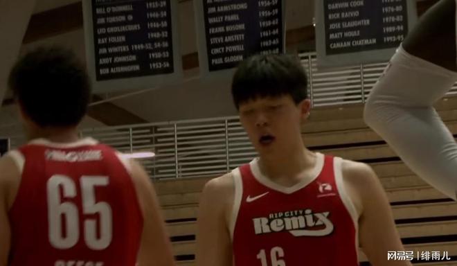 开拓者赌对了!杨瀚森打出职业生涯最强一战,保送男篮横扫亚洲?