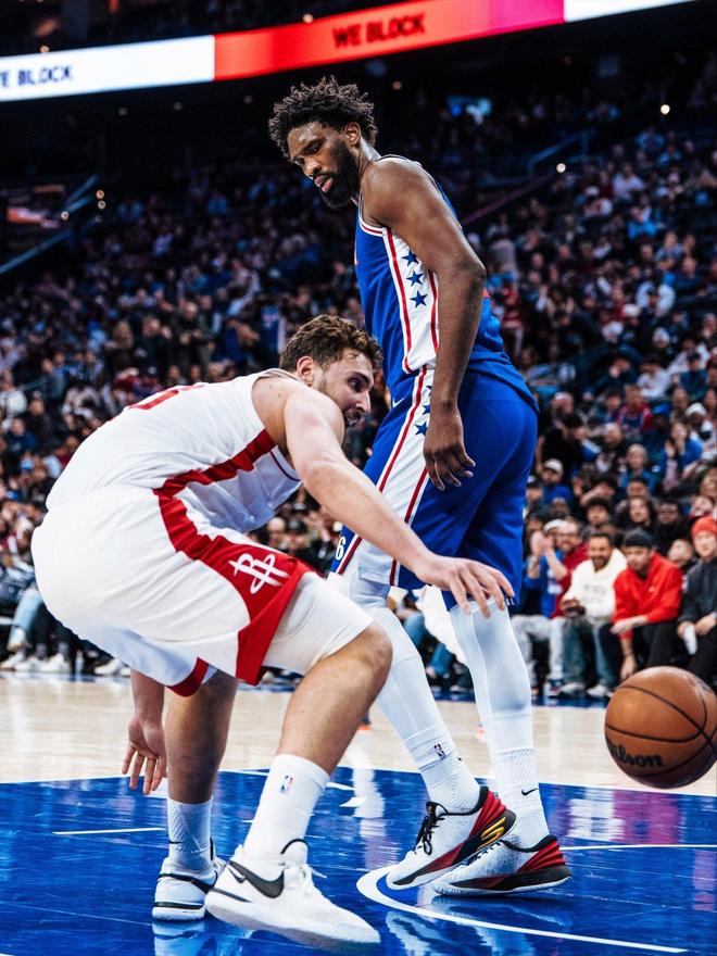 杜蘭特36+7+8失誤，恩比德32+15+10創紀錄，馬克西36+10+4斷